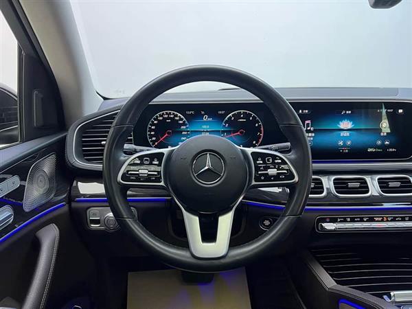 奔驰GLE 2022款 GLE 350 4MATIC 时尚型