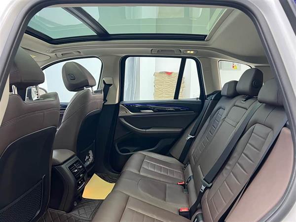 宝马X3 2018款 xDrive28i M运动套装 国VI