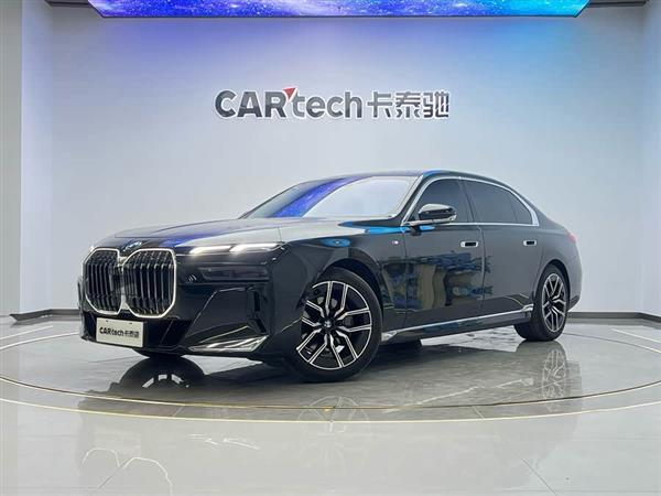 宝马7系 2023款 735Li M运动套装