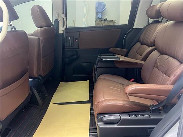 奥德赛 2022款 2.0L e:HEV 锐·至尊版