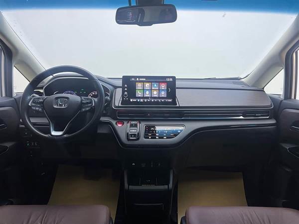 奥德赛 2022款 2.0L e:HEV 锐·至尊版