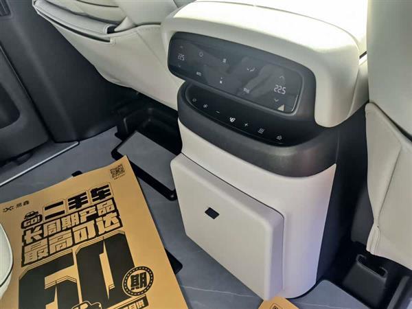 小鹏X9 2024款 640四驱高性能Max
