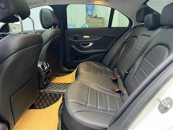 奔驰C级 2020款 C 260 L 运动版