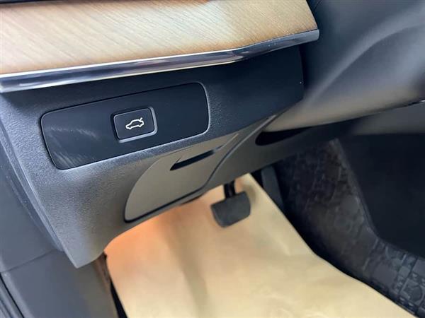 沃尔沃XC90 2024款 B5 智行豪华版 5座