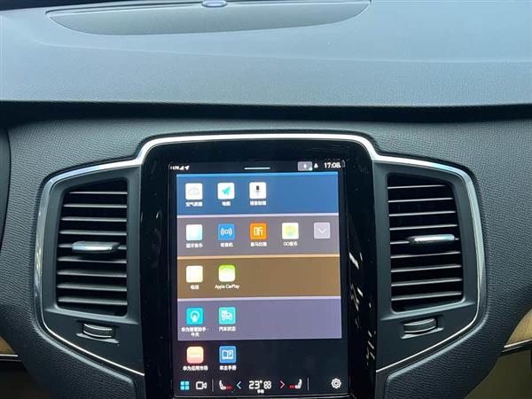 沃尔沃XC90 2024款 B5 智行豪华版 5座