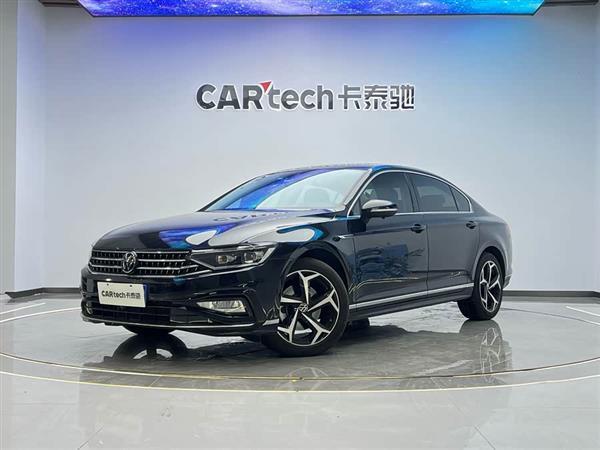 迈腾 2024款 200万辆众享款 330TSI DSG豪华型