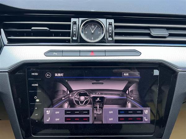 迈腾 2024款 200万辆众享款 330TSI DSG豪华型