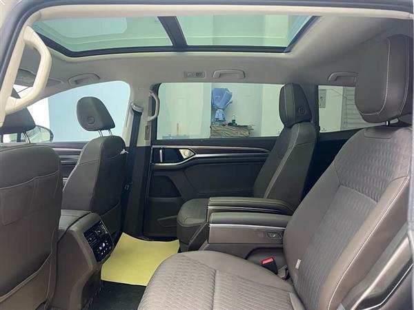 威然 2022款 330TSI 商务版