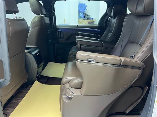 赛那SIENNA 2021款 2.5L混动 尊贵版