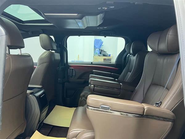 赛那SIENNA 2021款 2.5L混动 尊贵版