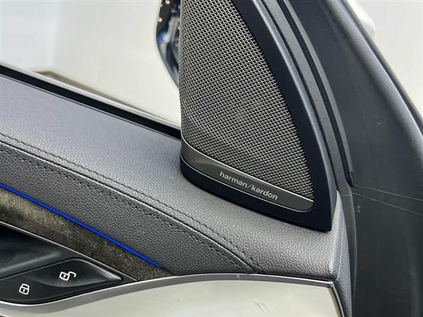 宝马6系GT 2018款 640i xDrive M运动套装