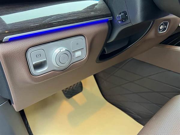 奔驰GLE 2024款 改款 GLE 350 4MATIC 时尚型