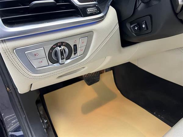 宝马7系 2016款 740Li 尊享型