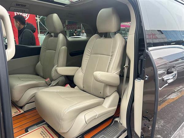 别克GL8 2014款 3.0L XT豪华商务旗舰版