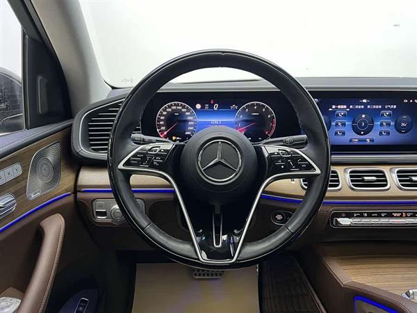 奔驰GLS 2024款 GLS 450 4MATIC 豪华型