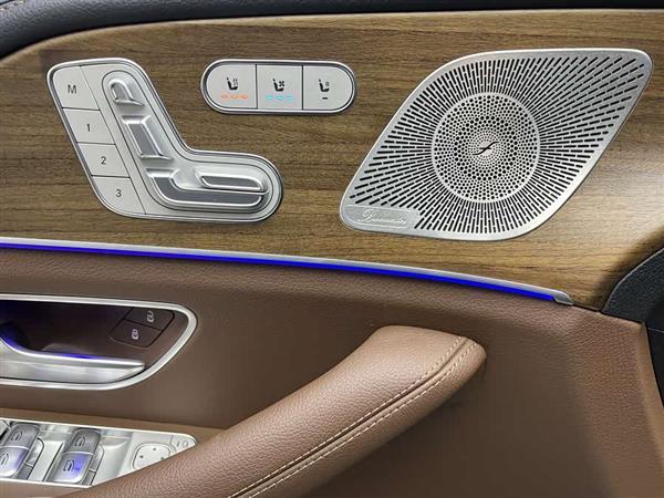 奔驰GLS 2024款 GLS 450 4MATIC 豪华型