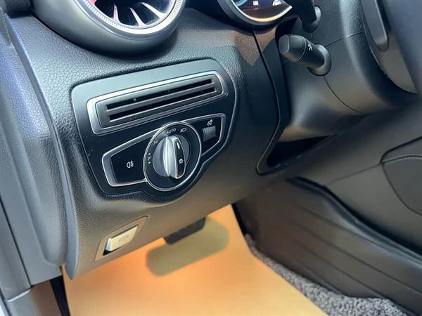 奔驰GLC 2020款 GLC 300 L 4MATIC 动感型