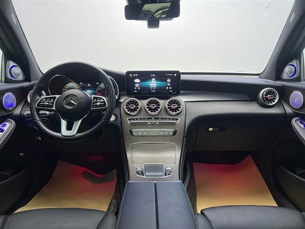 奔驰GLC 2020款 GLC 300 L 4MATIC 动感型