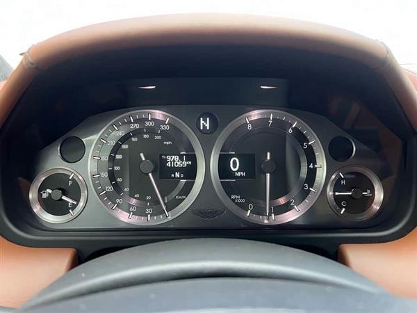 V8 Vantage 2011款 4.7L Sportshift Coupe