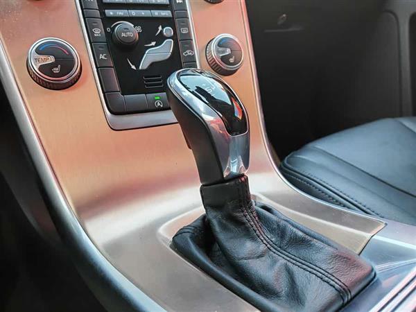 沃尔沃XC60 2015款 T5 智进版