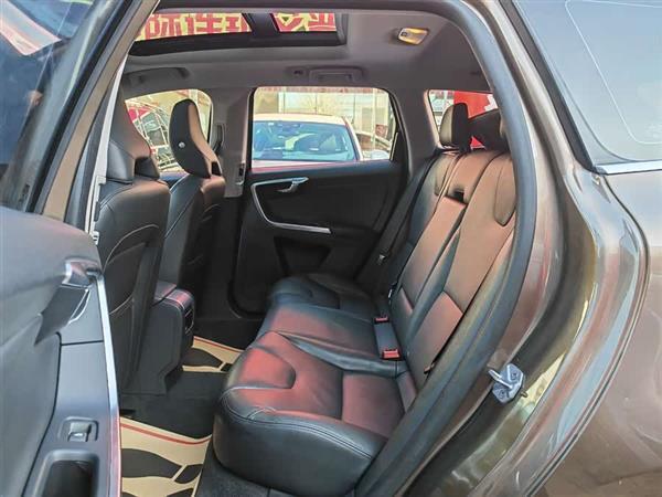 沃尔沃XC60 2015款 T5 智进版