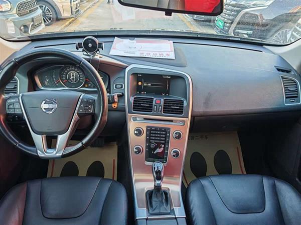 沃尔沃XC60 2015款 T5 智进版