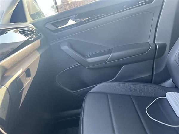 T-ROC探歌 2018款 280TSI DSG两驱舒适型 国V
