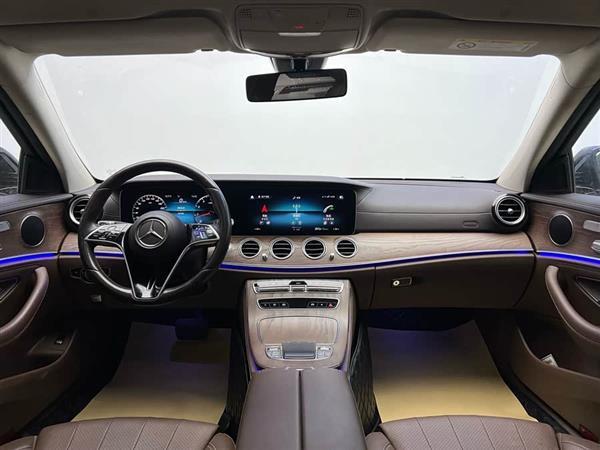 奔驰E级 2022款 改款 E 300 L 时尚型