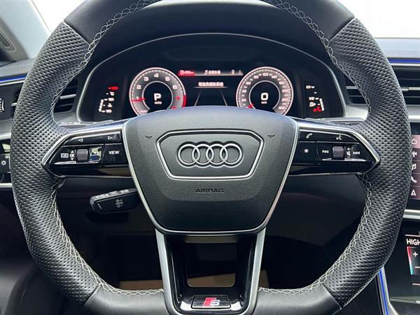 奥迪A7 2025款 45 TFSI 臻选型