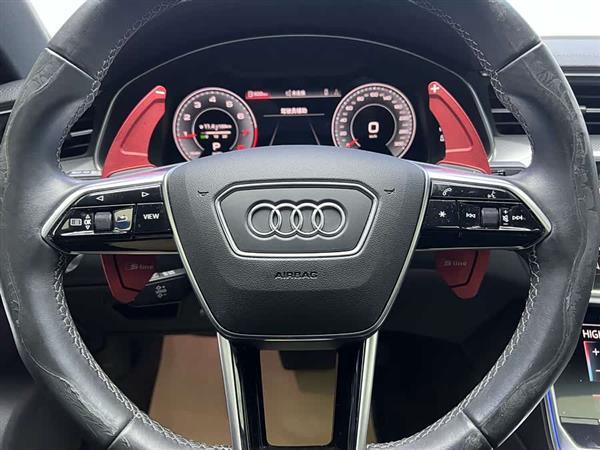 奥迪A6L 2022款 45 TFSI quattro 臻选动感型