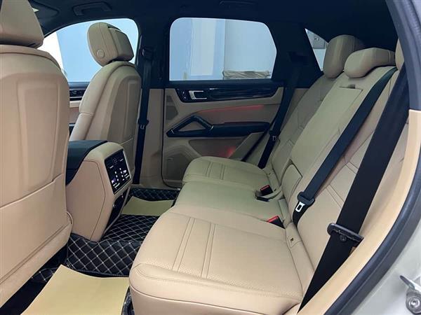 Cayenne新能源 2021款 Cayenne E-Hybrid 2.0T