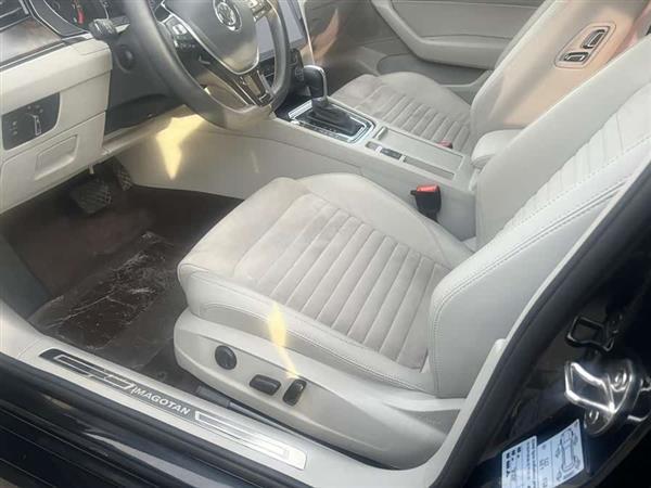 迈腾 2017款 380TSI DSG 豪华型