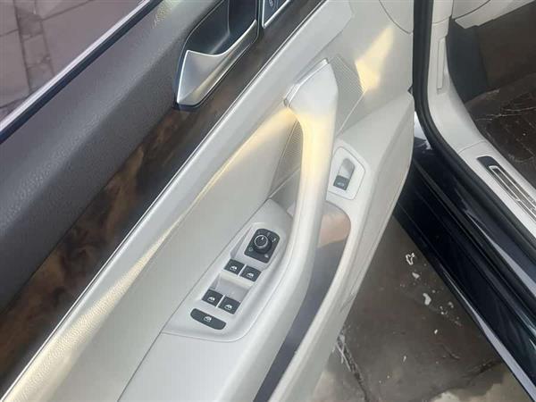 迈腾 2017款 380TSI DSG 豪华型