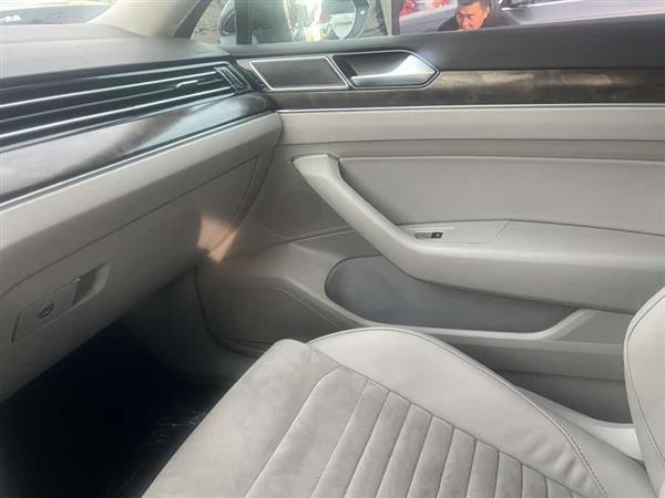 迈腾 2017款 380TSI DSG 豪华型