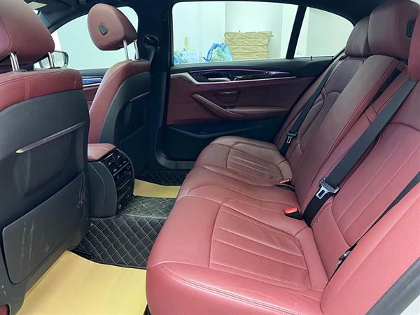 宝马5系 2020款 530Li 领先型 M运动套装