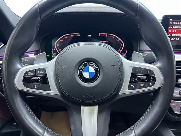 宝马5系 2020款 530Li 领先型 M运动套装