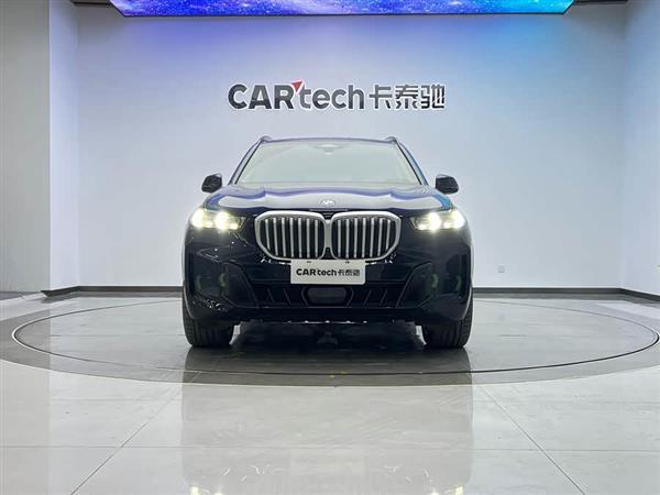 宝马X5 2023款 xDrive 30Li 尊享型M运动曜夜套装