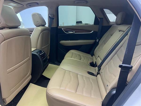凯迪拉克XT5 2018款 28E 四驱铂金版