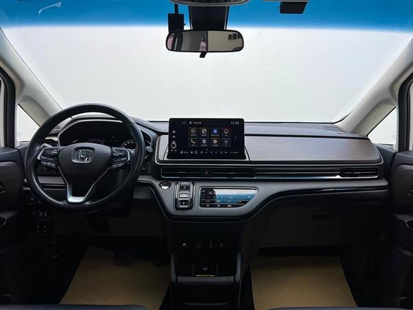 奥德赛 2022款 2.0L e:HEV 锐·领享版