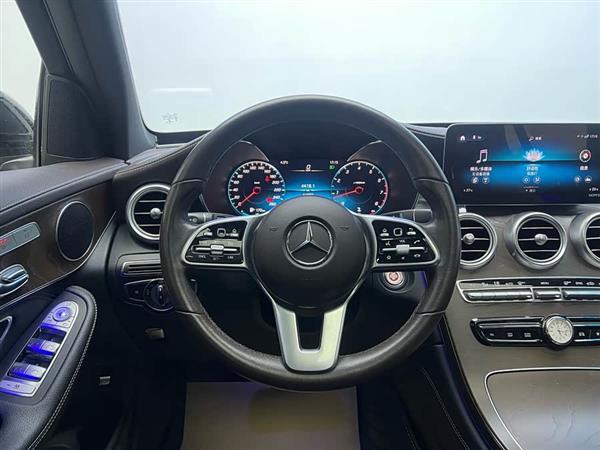 奔驰GLC 2020款 GLC 300 L 4MATIC 动感型