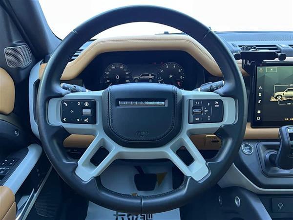 路虎卫士 2024款 110 3.0T P400 X-DYNAMIC HSE