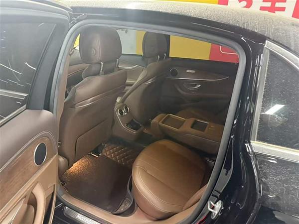 奔驰E级 2021款 改款 E 260 L