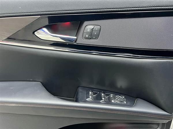 航海家 2021款 2.0T 四驱尊享版