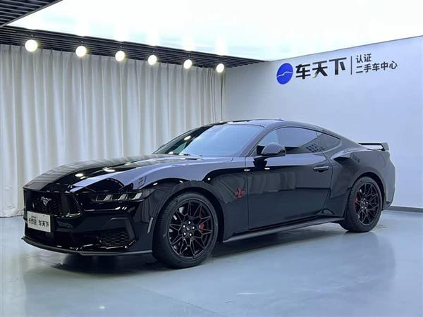 Mustang 2024款 2.3T EcoBoost 硬顶性能版