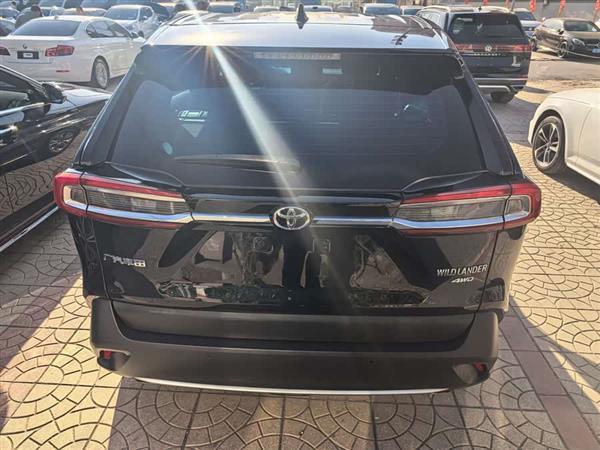 威兰达 2021款 2.0L CVT四驱豪华版