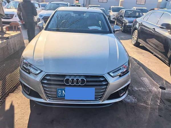 奥迪A4L 2019款 40 TFSI 时尚型 国V