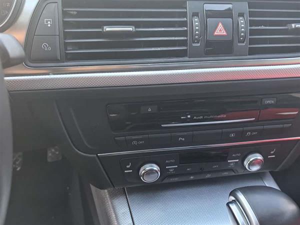 奥迪A6L 2012款 TFSI 舒适型