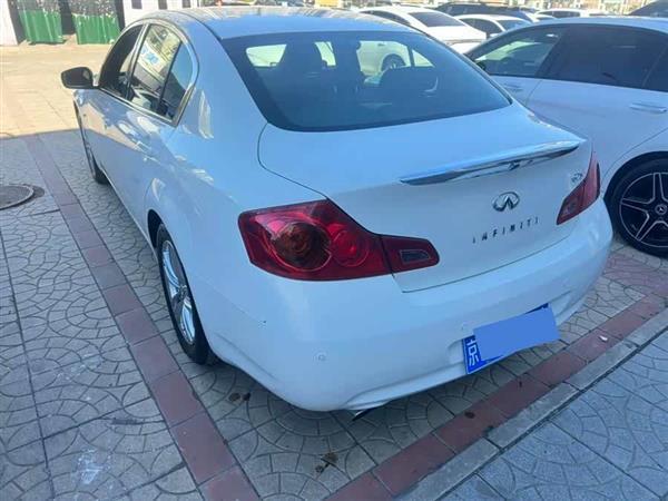 英菲尼迪G系 2013款 G25 Sedan 豪华运动版