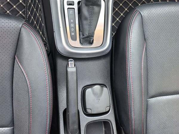 锋驭 2015款 1.6L CVT两驱精英型