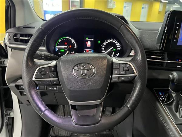 赛那SIENNA 2024款 2.5L混动 舒适版